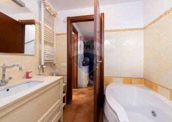 Bagno - Villa Bifamiliare Via Giuseppe Todeschini, Roma - foto 15