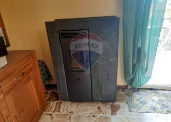 Dettagli - Casa semi indipendente Via Iacopo da Lentini
 
22, Mascalucia - foto 12