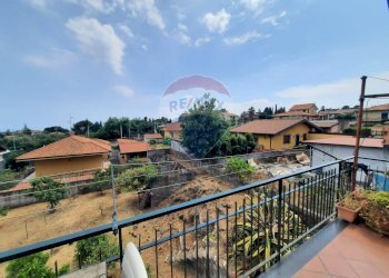 Balcone - Casa semi indipendente Via Iacopo da Lentini
 
22, Mascalucia - foto 15