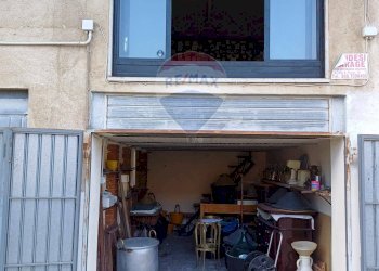 Garage - Box Via Giovanni Verga
 
16, Acireale - foto 1