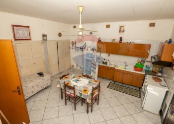 Cucina - Casa semi indipendente Via Altobasso Acquanova
 
23, Caltagirone - foto 18