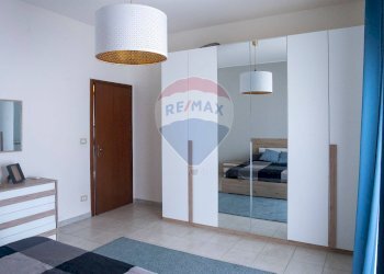 Camera / camera da letto - Trilocale Via Croce
 
100, Aci Catena - foto 11