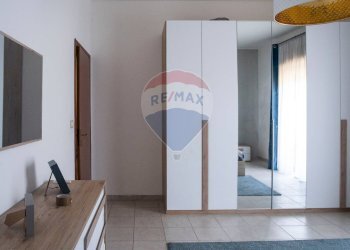 Camera / camera da letto - Trilocale Via Croce
 
100, Aci Catena - foto 13