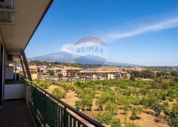 Balcone - Trilocale Via Croce
 
100, Aci Catena - foto 15