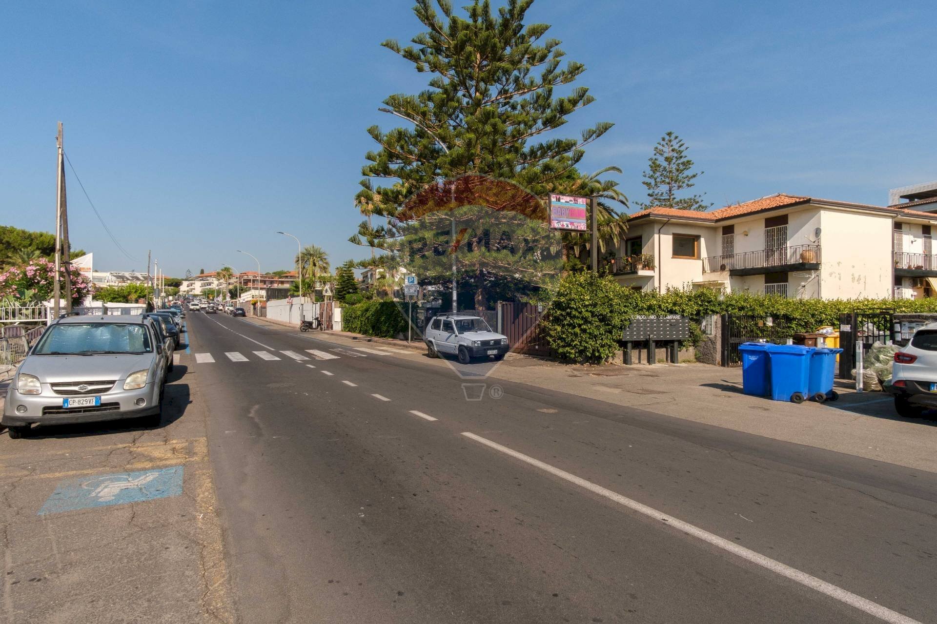 Edificio all\'aperto - Commercial Premises Via Antonello Da Messina
 
29, Aci Castello - photo 1