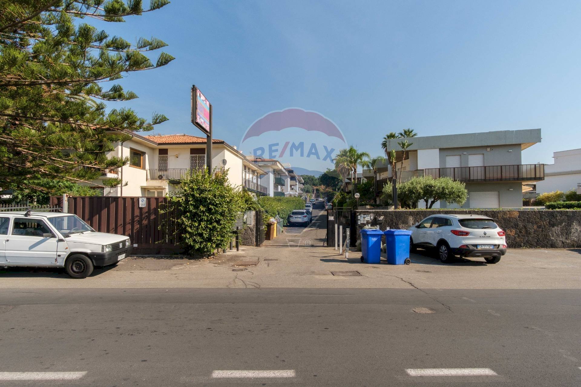 Edificio all\'aperto - Commercial Premises Via Antonello Da Messina
29, Aci Castello - photo 2