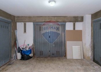 Parcheggio - Commercial Premises Via Antonello Da Messina
 
29, Aci Castello - photo 3