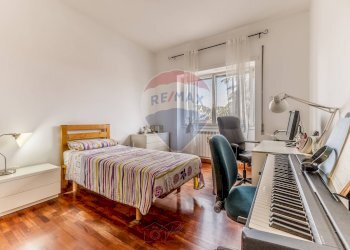 Camera / camera da letto - Four-room apartment Via Fulda
 
115, Roma - photo 26