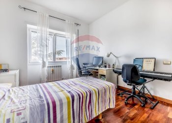 Camera / camera da letto - Four-room apartment Via Fulda
 
115, Roma - photo 27