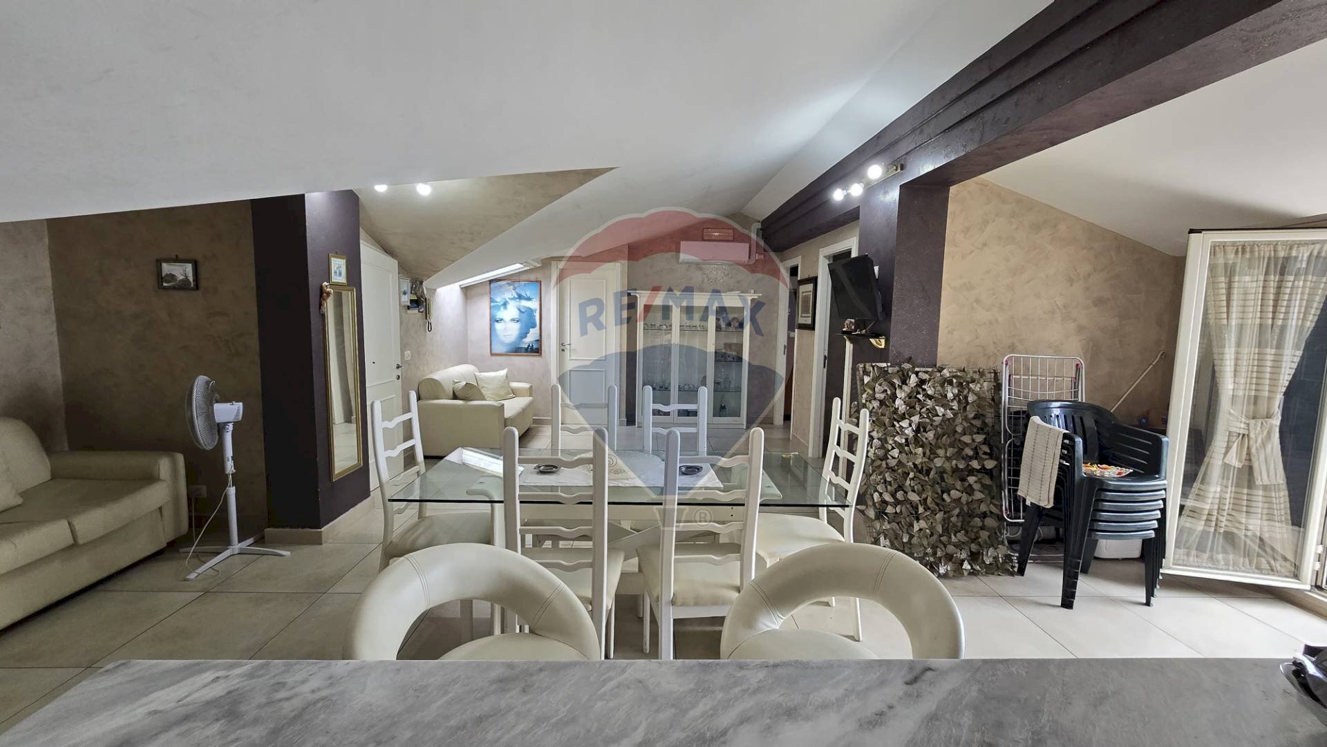 Sala da pranzo - Attico VIA SPIAGGIA
 
115, Mascali - foto 2