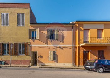 Casa all\'aperto - Quadrilocale Via Alessandro Volta
 
22, Usini - foto 3