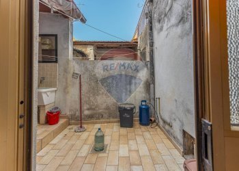 Terrazza - Quadrilocale Via Alessandro Volta
 
22, Usini - foto 15