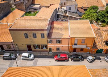 Edificio all\'aperto - Quadrilocale Via Alessandro Volta
 
22, Usini - foto 30