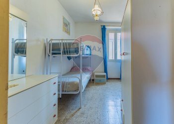 Camera / camera da letto - Quadrilocale Via Alessandro Volta
 
22, Usini - foto 32