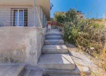 Scale - Trilocale Via Federico D'Arborea
 
S.N.C., Castelsardo - foto 32