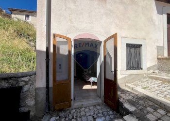 Casa all\'aperto - Casa indipendente Via Castello
 
snc, Villetta Barrea - foto 30