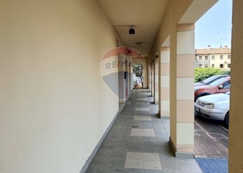 Balcone - Locale Commerciale Corte Della Seta
1, Sernaglia della Battaglia - foto 6