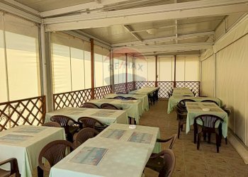 Sala da pranzo - Locale Commerciale Corte Della Seta
1, Sernaglia della Battaglia - foto 14