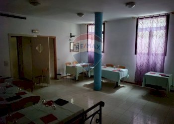 Sala da pranzo - Locale Commerciale Corte Della Seta
1, Sernaglia della Battaglia - foto 16