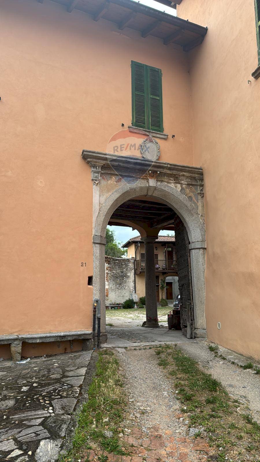 Casa all\'aperto - Rustico via Besozzi
 
21, Gavirate - foto 1