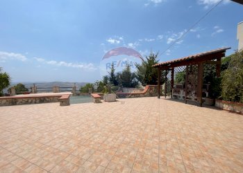 Terrazza - Villa Contrada San Matteo
 
SNC, Bivona - foto 17