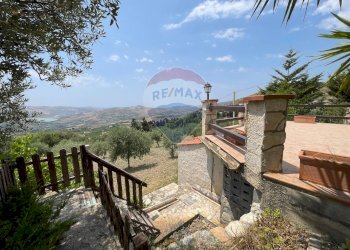 Casa all\'aperto - Villa Contrada San Matteo
 
SNC, Bivona - foto 61