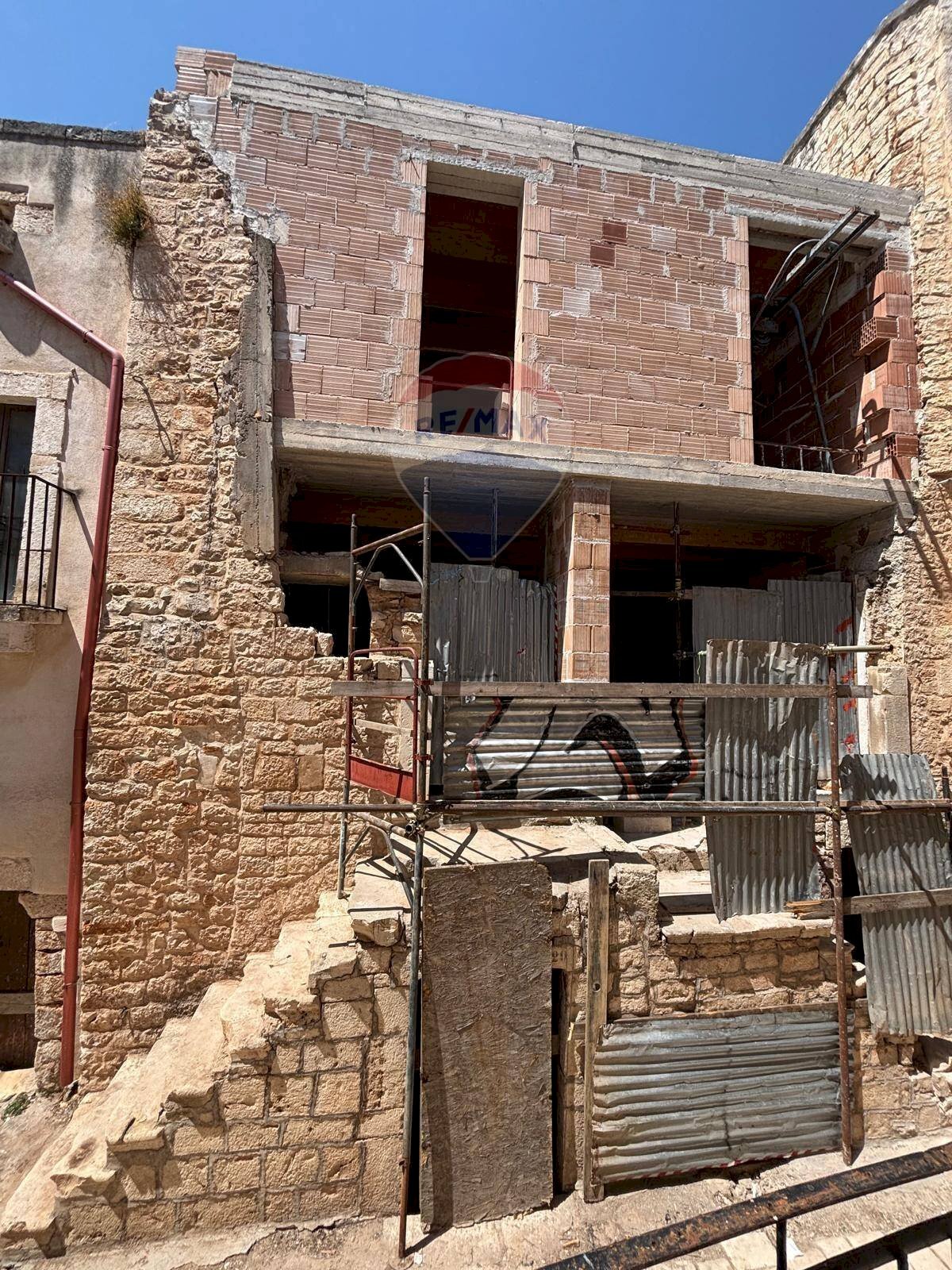 Edificio all\'aperto - Casa indipendente Via Forno D'Addante
 
34, Turi - foto 2