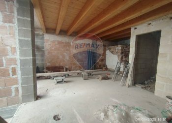 Stanza vuota - Casa indipendente Via Forno D'Addante
 
34, Turi - foto 5
