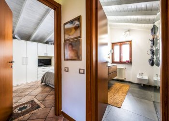 Foto 14 - Villa a Schiera via 4 novembre
 
19B, Cittiglio - foto 14