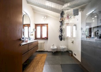 Foto 15 - Villa a Schiera via 4 novembre
 
19B, Cittiglio - foto 15