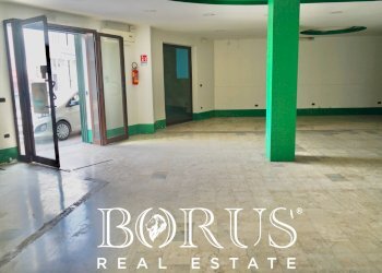 Foto 1 - Locale Commerciale Villa di Briano - foto 1