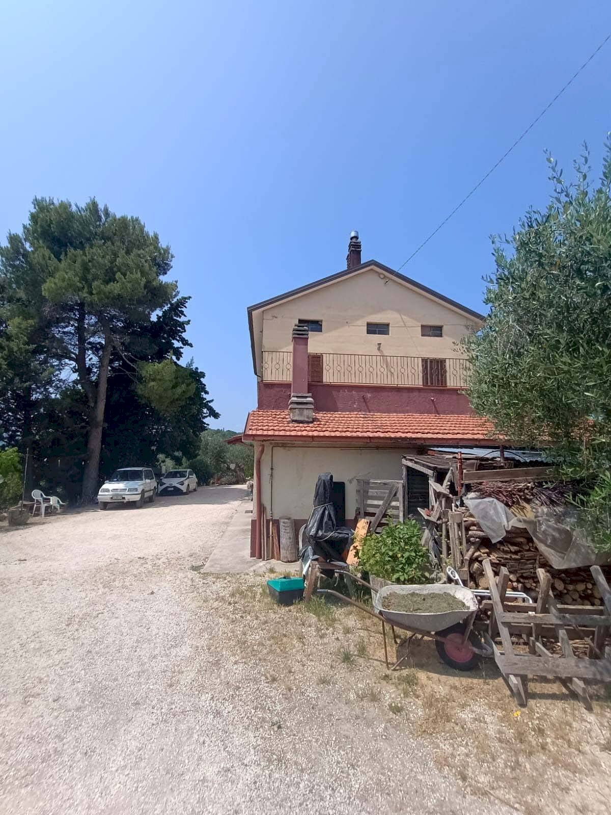 Foto 1 - Casa indipendente Mombaroccio - foto 1