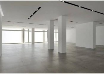 Interno non residenziale - Capannone via Luigi Einaudi, Volla - foto 2