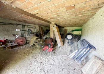 Box auto - Casa indipendente Case Giogano, 46, San Leo - foto 24