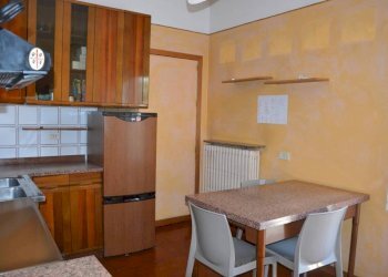Cucina - Villa via Legnano, 8, Gallarate - foto 6