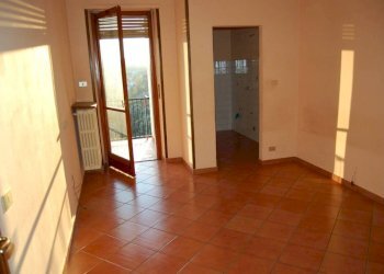 Cucina - Bilocale corso Torino, 23, Chieri - foto 3