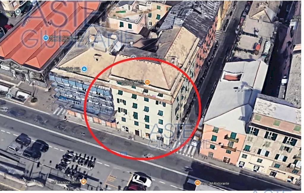 Facciata - Trilocale all'asta via Giacomo Puccini, Genova (zona Sestri Ponente) - foto 1