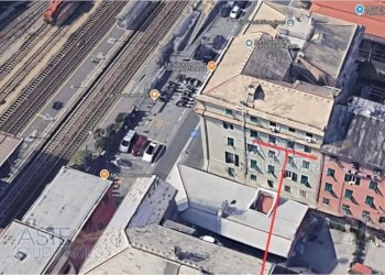 Facciata - Trilocale all'asta via Giacomo Puccini, Genova (zona Sestri Ponente) - foto 2