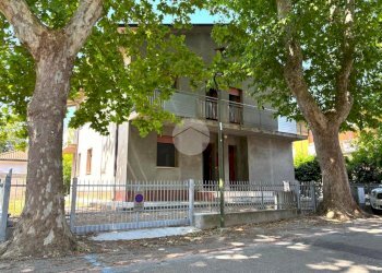 Villa Viale Talete, Cesenatico - foto 1