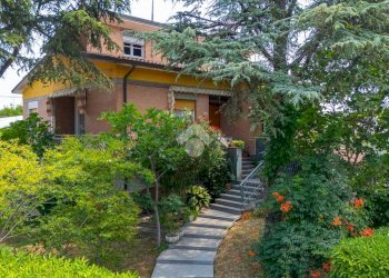 Villa Via Alcide De Gasperi, Campagnola Emilia - foto 1