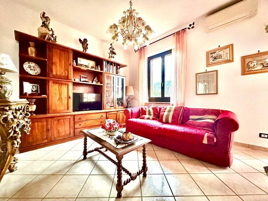 Trilocale Via Giuseppe di Vittorio, Tortona - foto 1