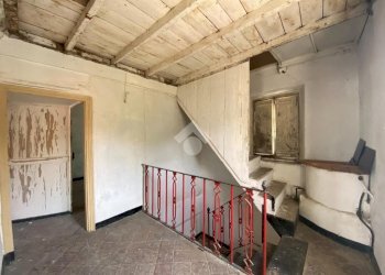Semi-detached house Via Antica di Avosso, Casella - photo 17
