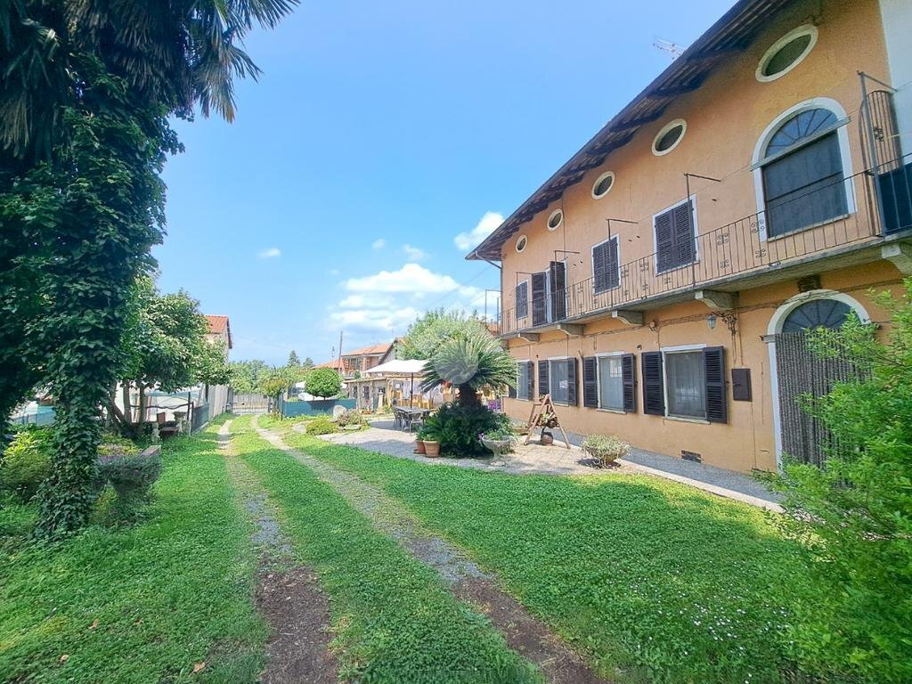 Quadrilocale Via Pietro Lucca, Viverone - foto 1