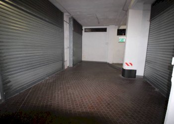 spazio manovra - Box via Riccardo Banderali, Genova - foto 4