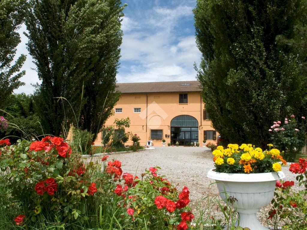 Rustic Via L. Da Vinci, Cadelbosco di Sopra - photo 2