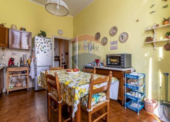 Apartment Via Gamba, 3 
 Chiavazza, Biella - photo 11