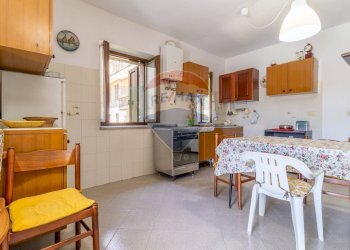 Small Villa SP112, 13 
 Valdilana, Valdilana - photo 28