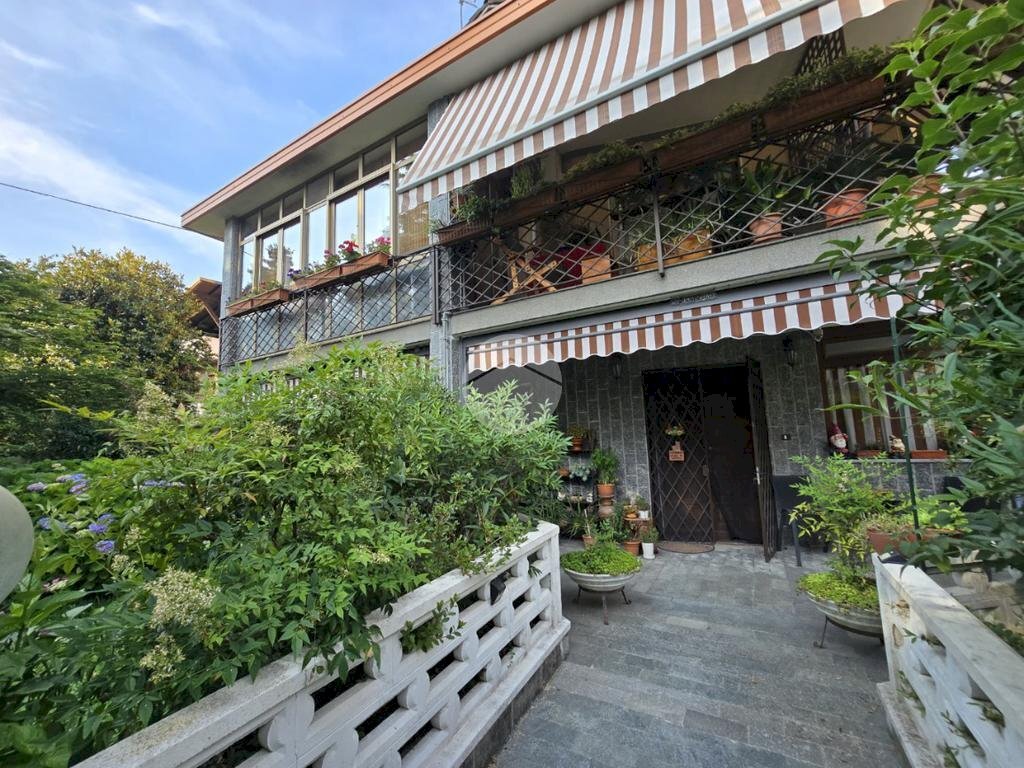 Villa Via Pasubio, Bosconero - foto 1