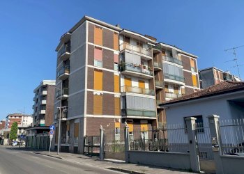 Foto 3 - Trilocale Via Galilei
 
24, Monza - foto 3