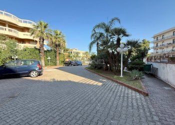 Foto 3 - Quadrilocale VIA CARLO FORLANINI, Siracusa - foto 3